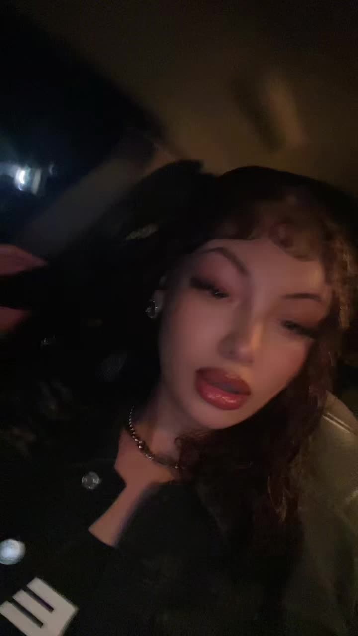 @dessiiiraee