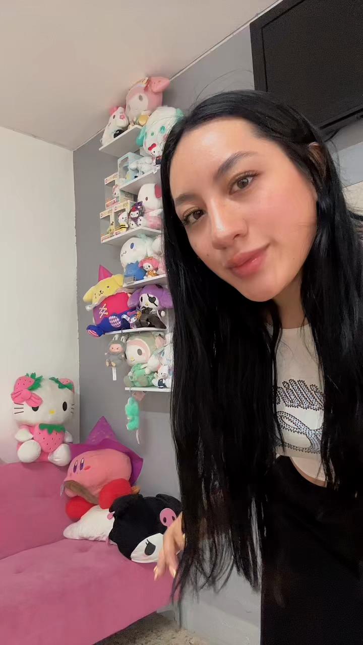 @Weendy Rivera🌸💖