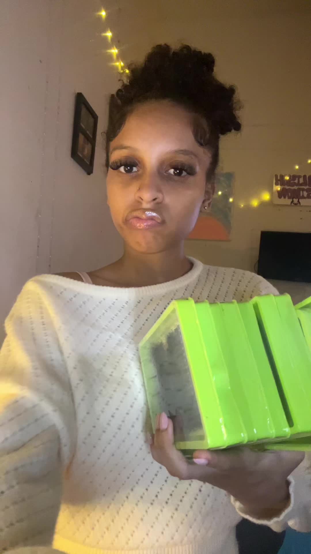@Lia
