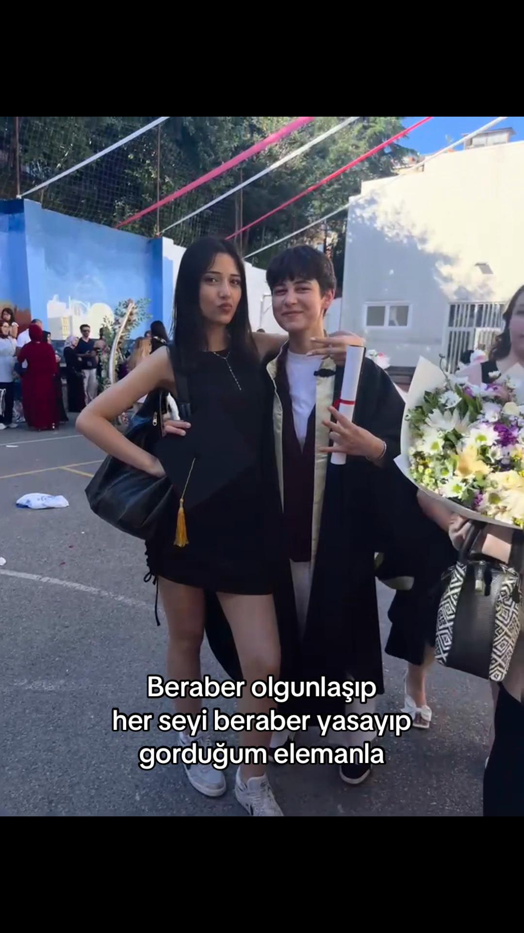 @çisemm