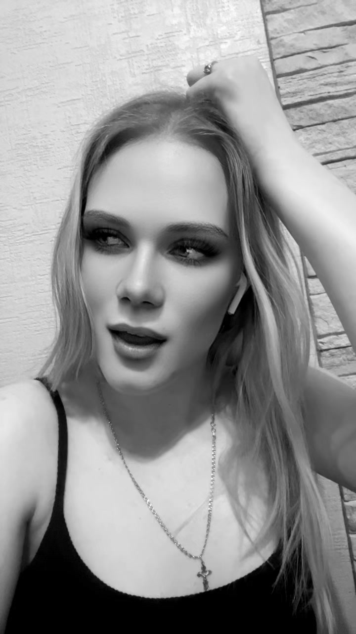 @😈