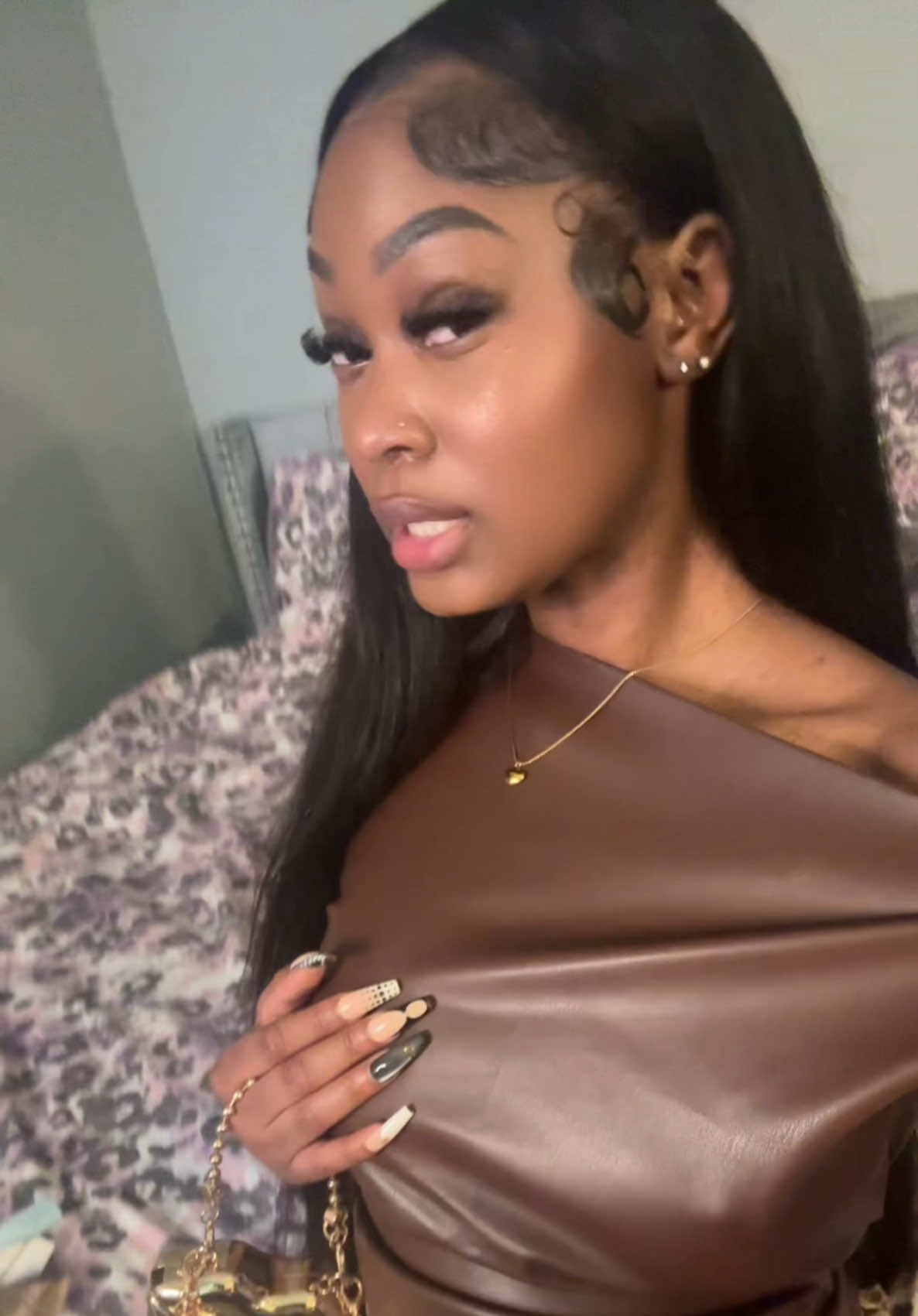 @Sadity Nisha ᥫ᭡