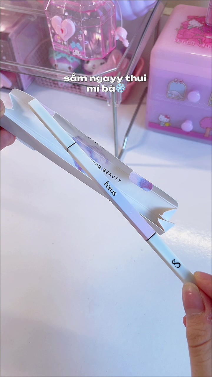 @𝒎𝒐𝒐𝒏 ᥫ᭡