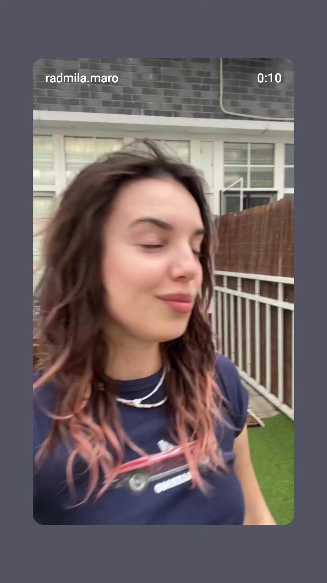 @LaPenguin