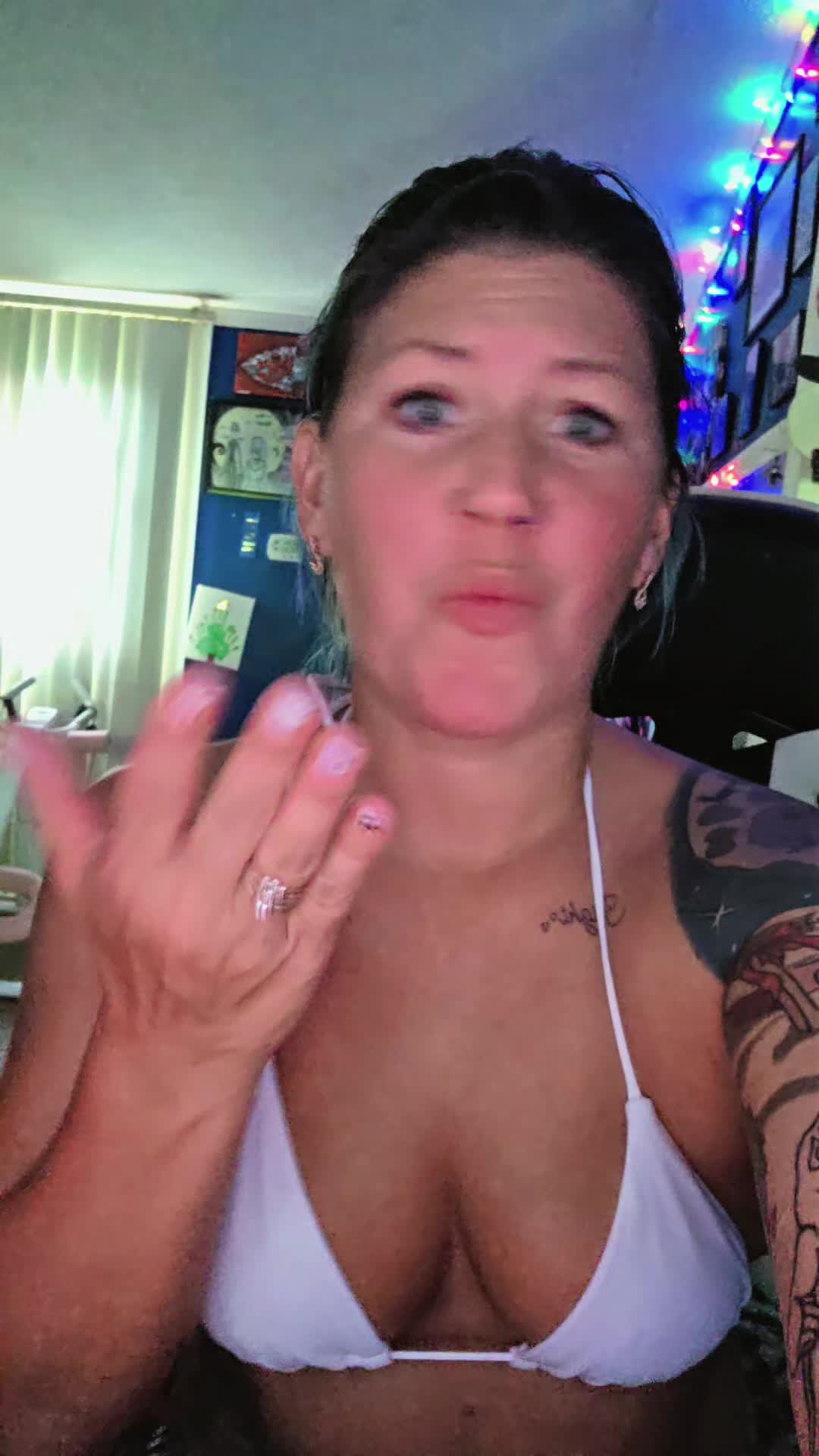 @aliciaann22