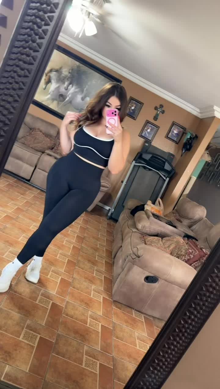 @🎀Celina Hernández🎀