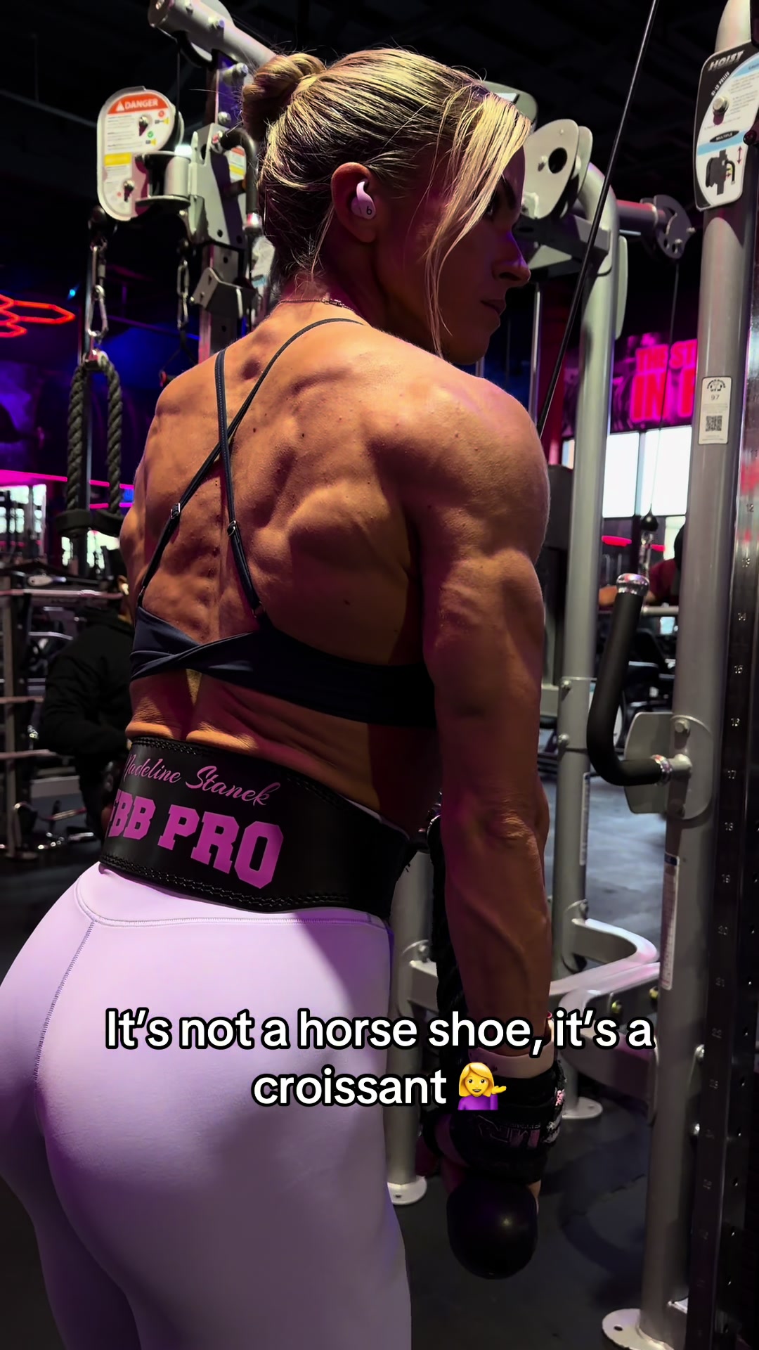 @Madeline Stanek | IFBB Pro 🌐