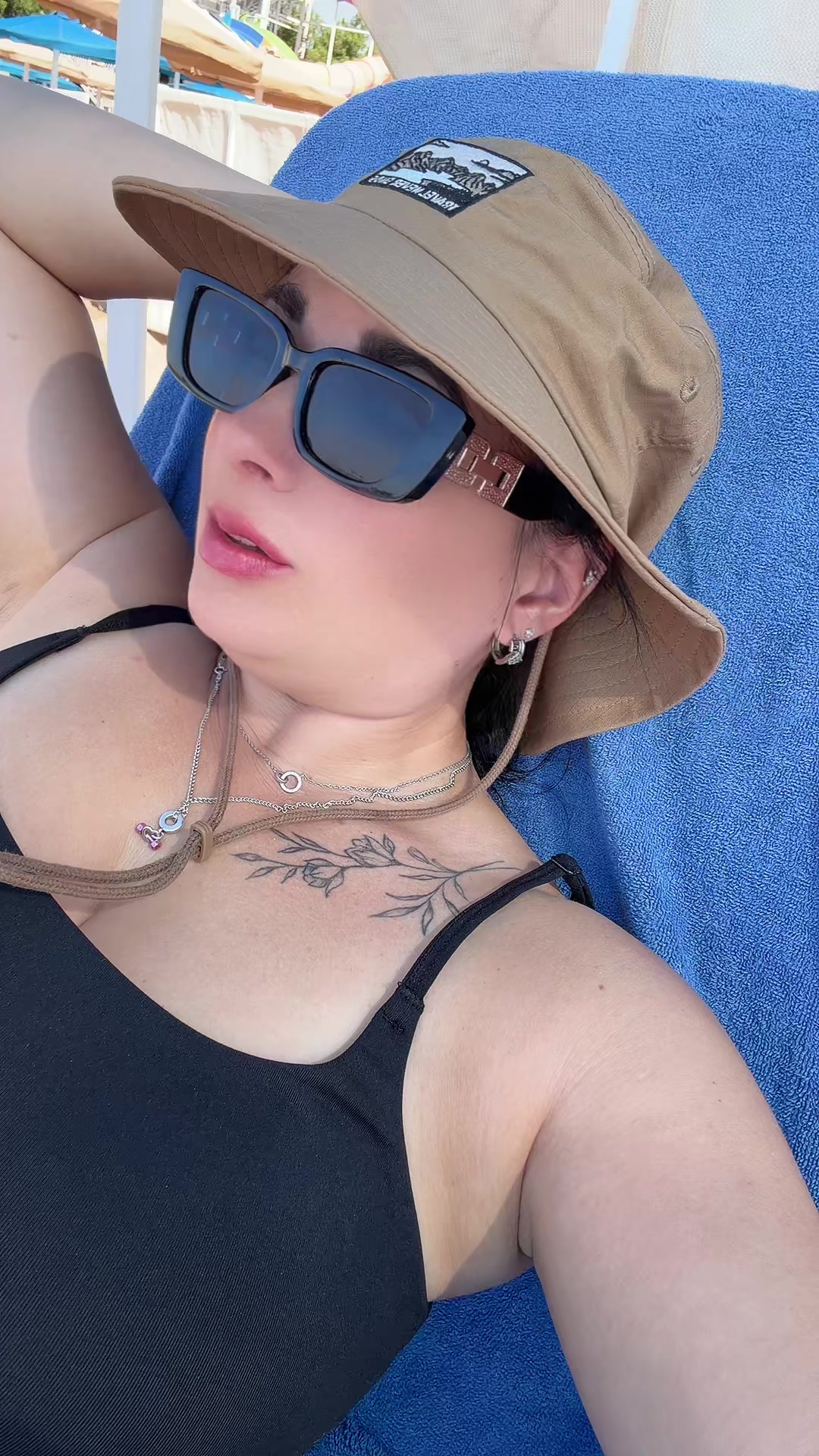 @Viktoriia Makhartova