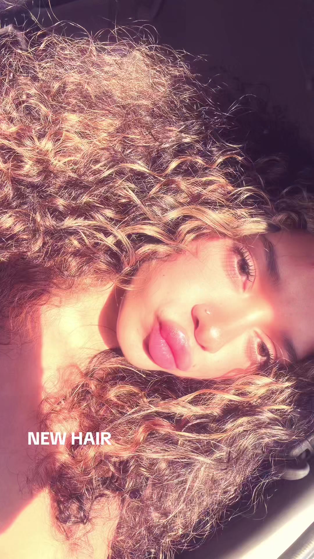 @xova★