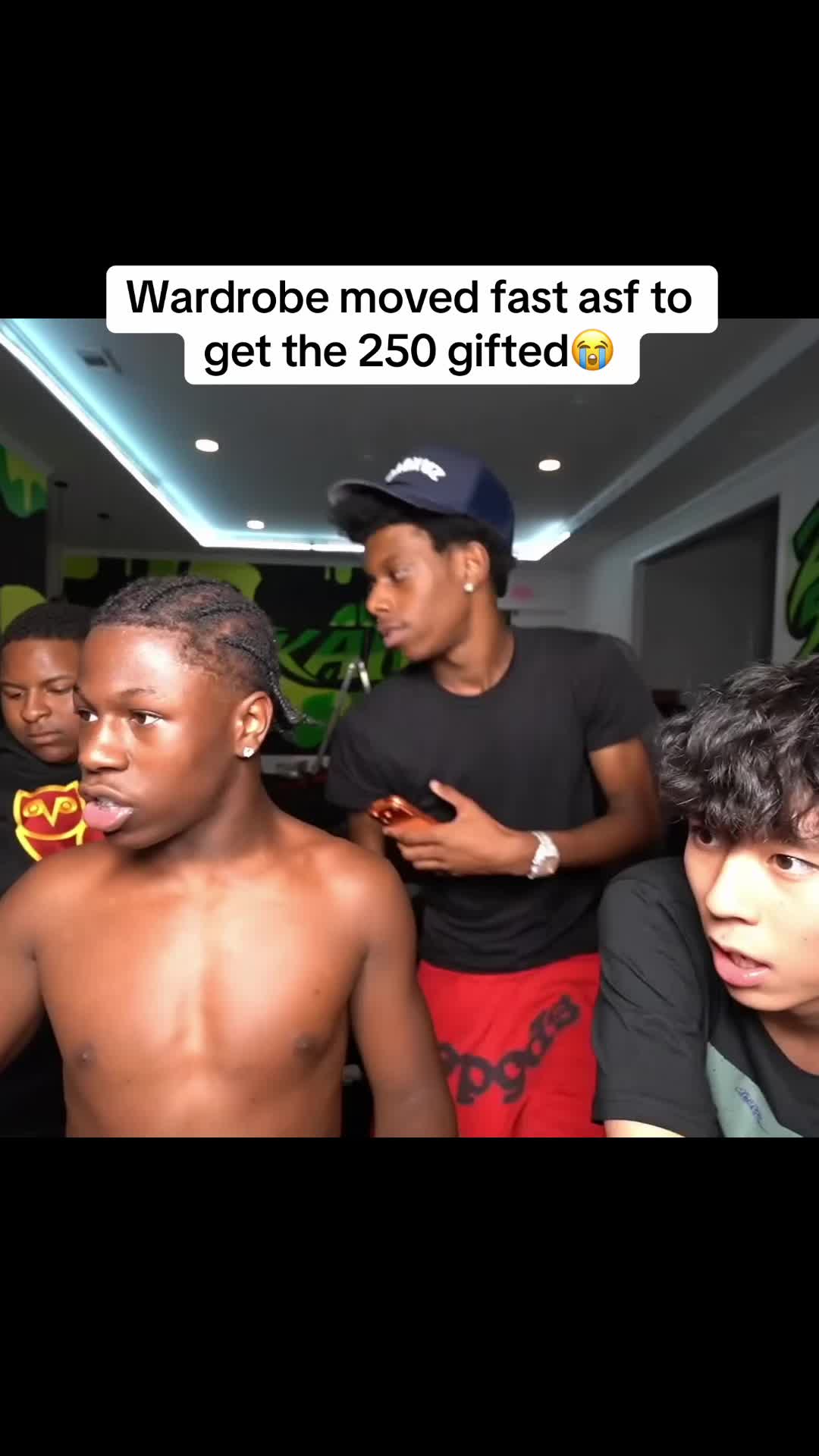 @clipoaholic