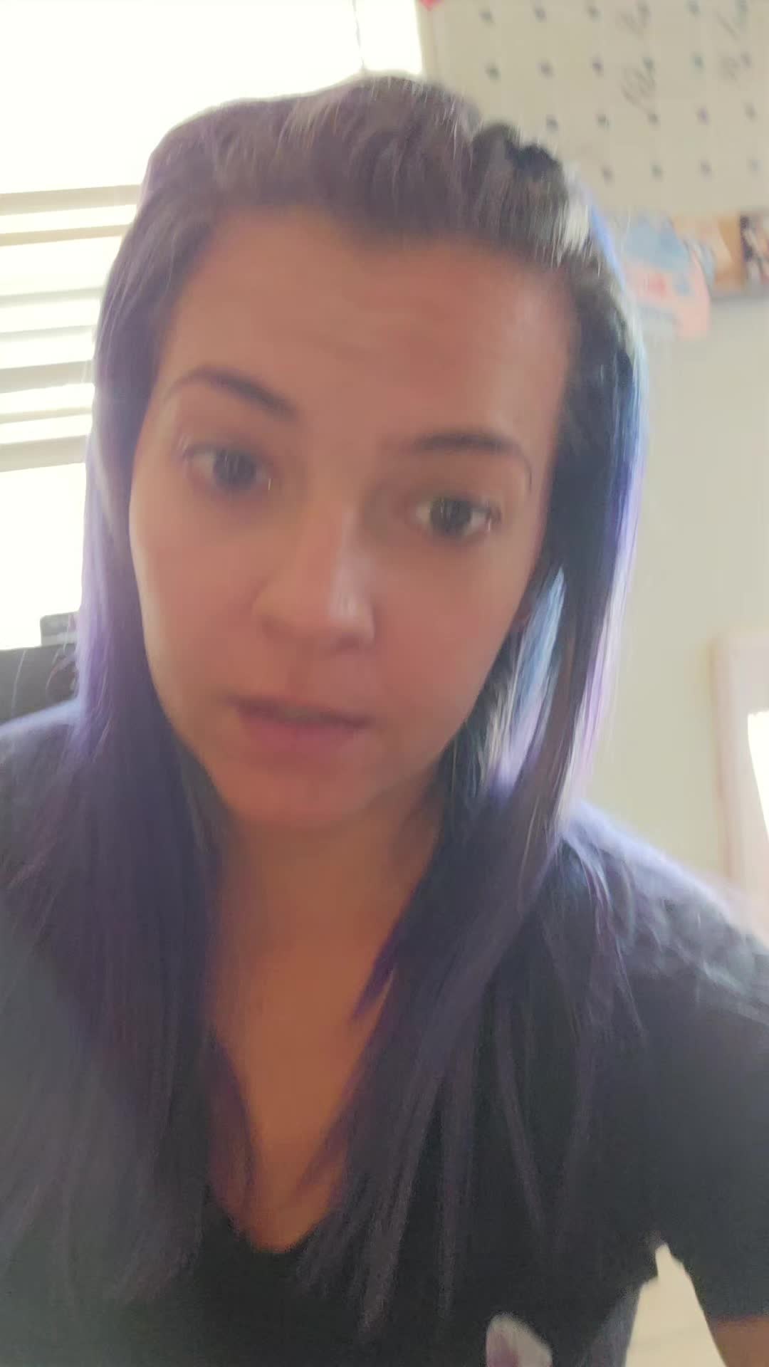@BlueHairBabe💙