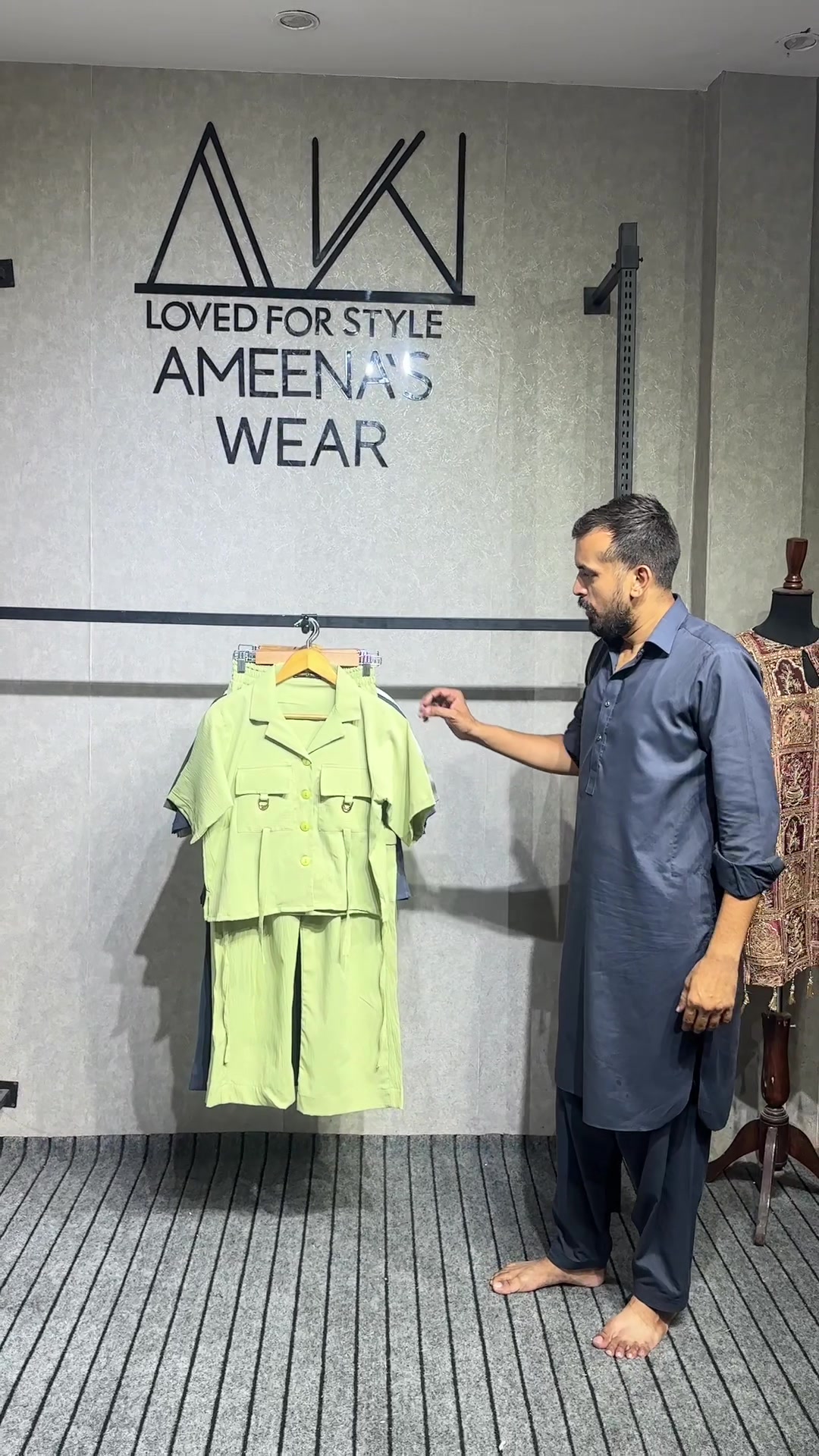 @Ameena Wear