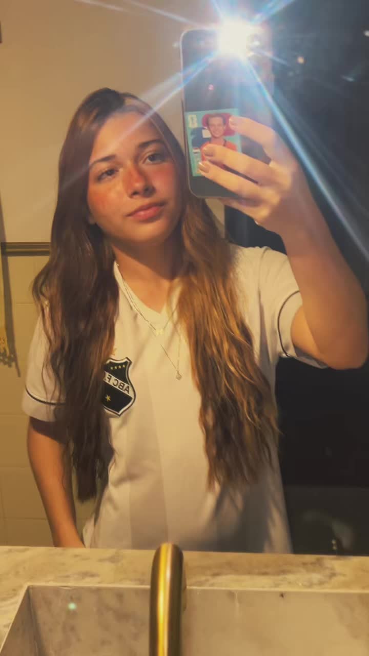 @closemyeyesandfallintoyou