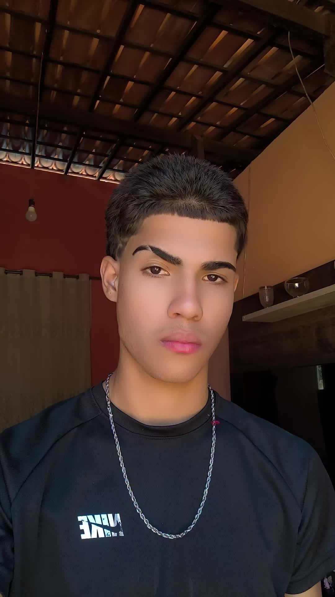 @alehzin.18👑
