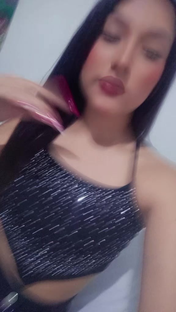 @Majo😈💘