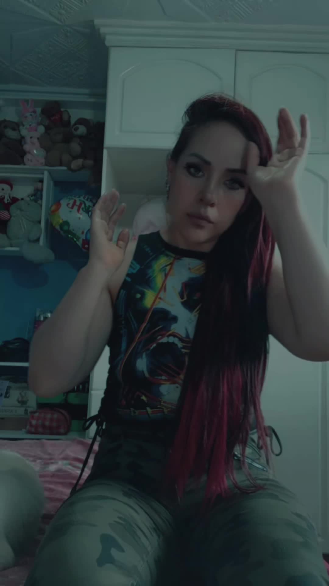 @lilihana