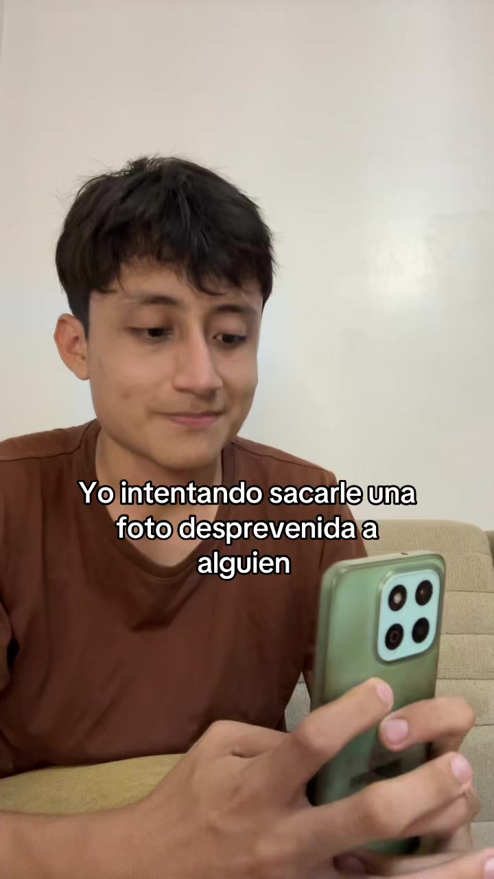 @anazcovibes
