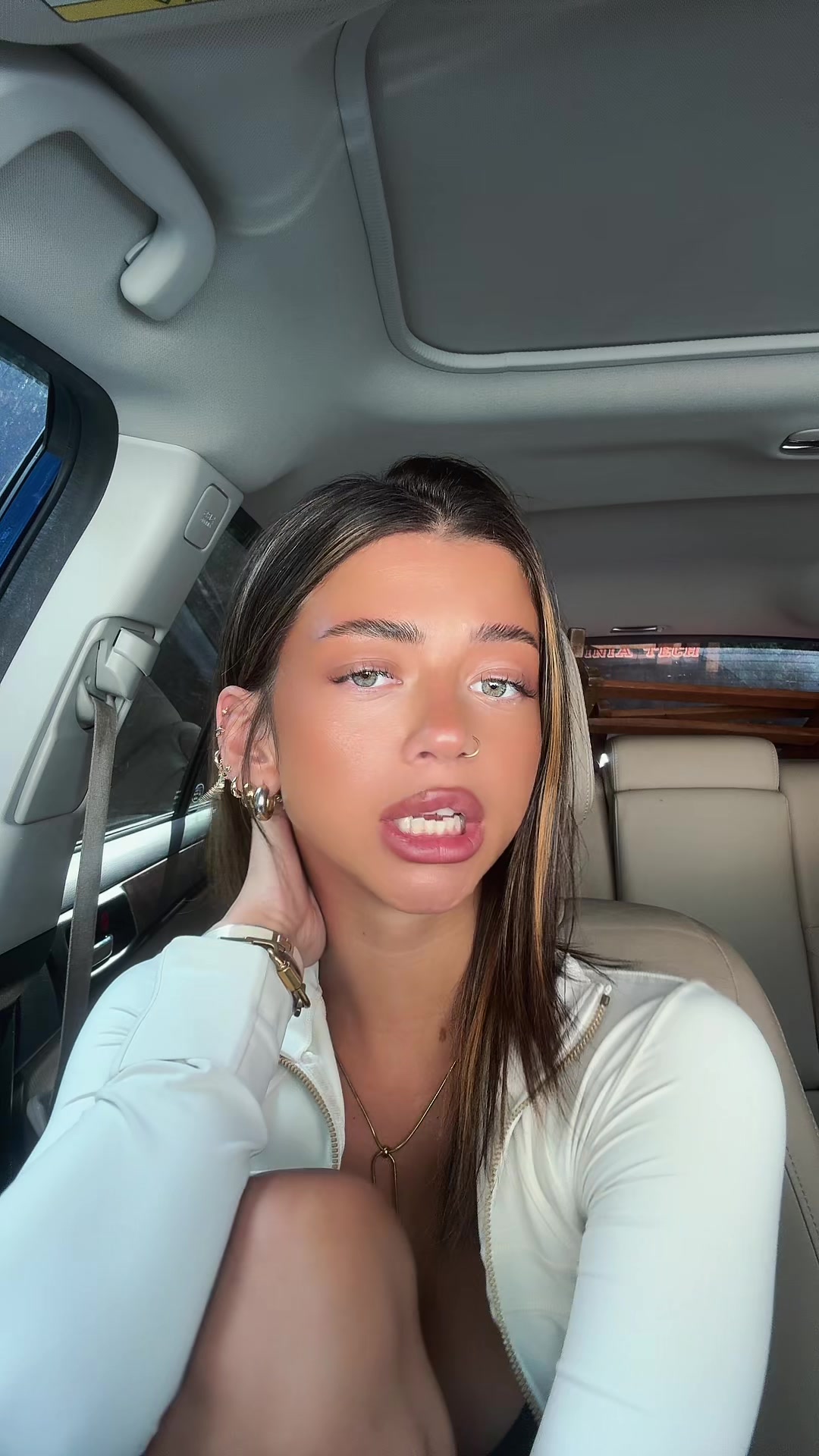@b