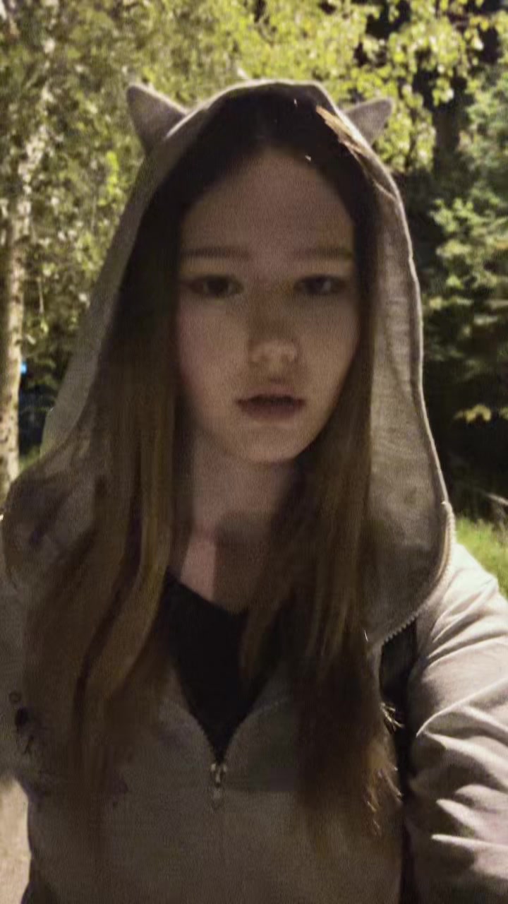 @соня кисс