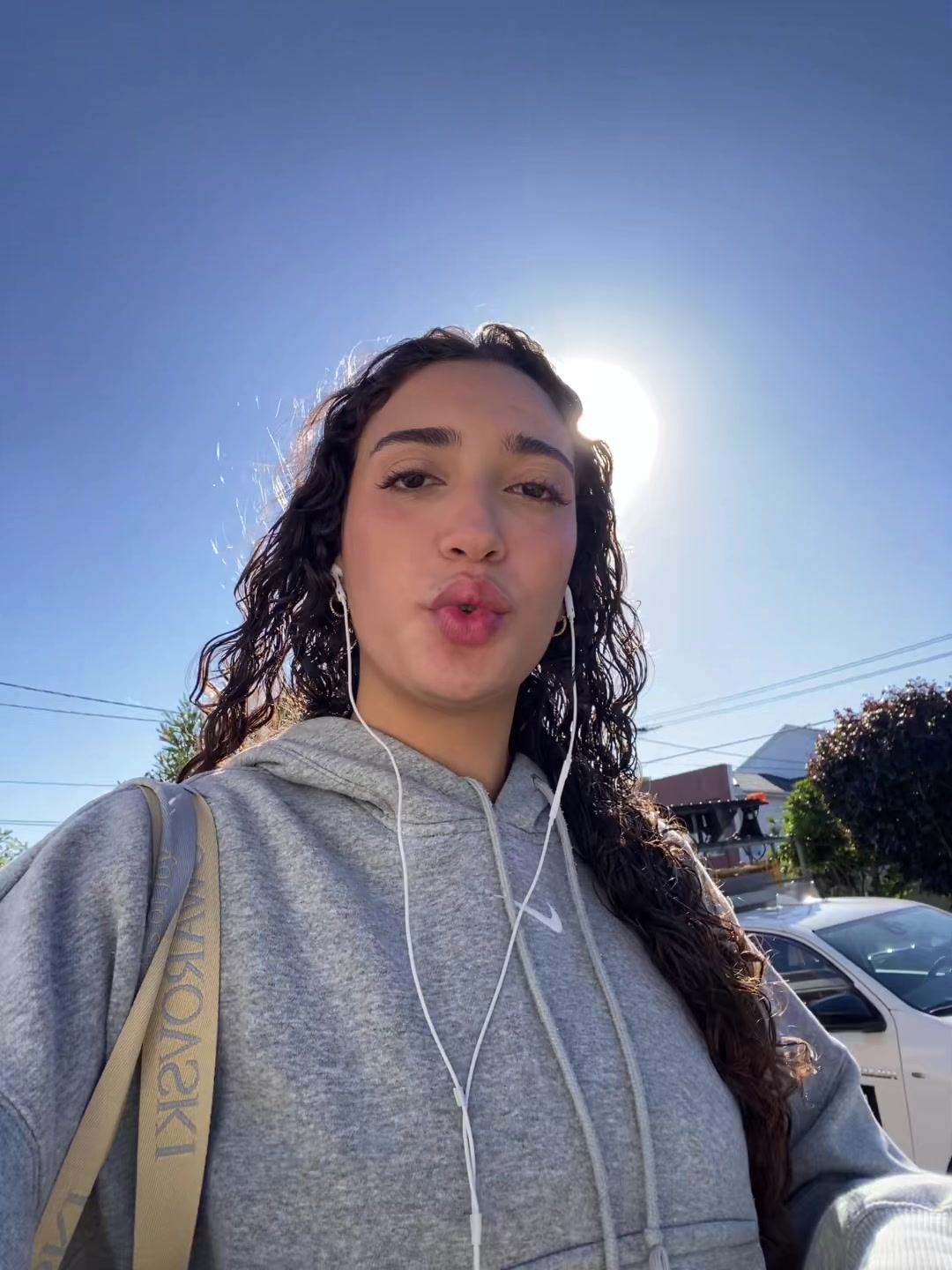 @liviacdsr