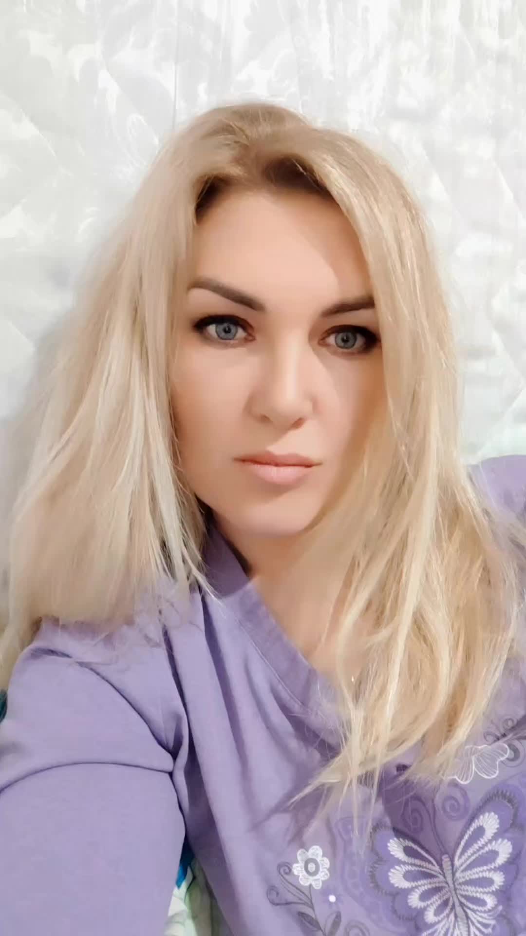 @Donni___Donni