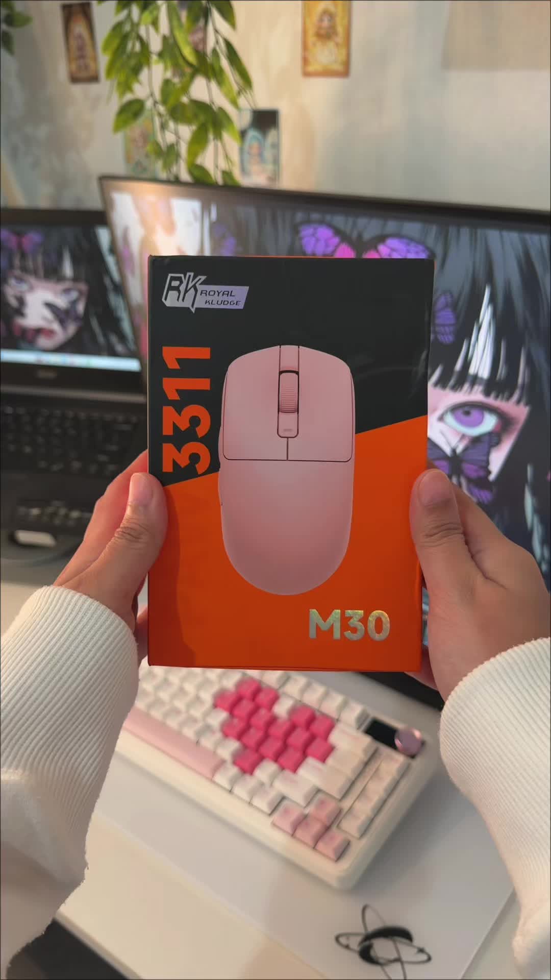@cozywith_m on IG :)