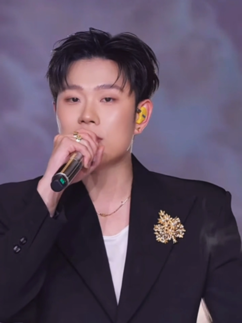 @Dương Domic