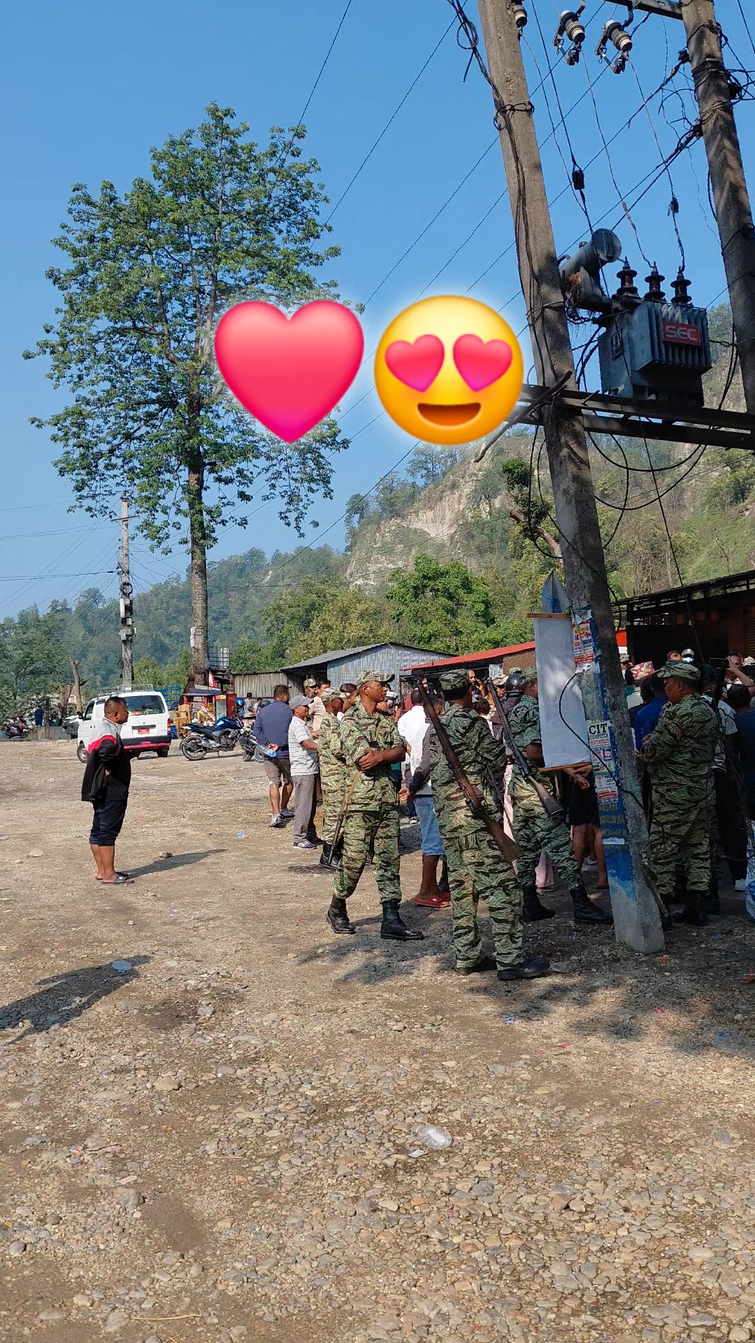 @👑 रतन लो tamang