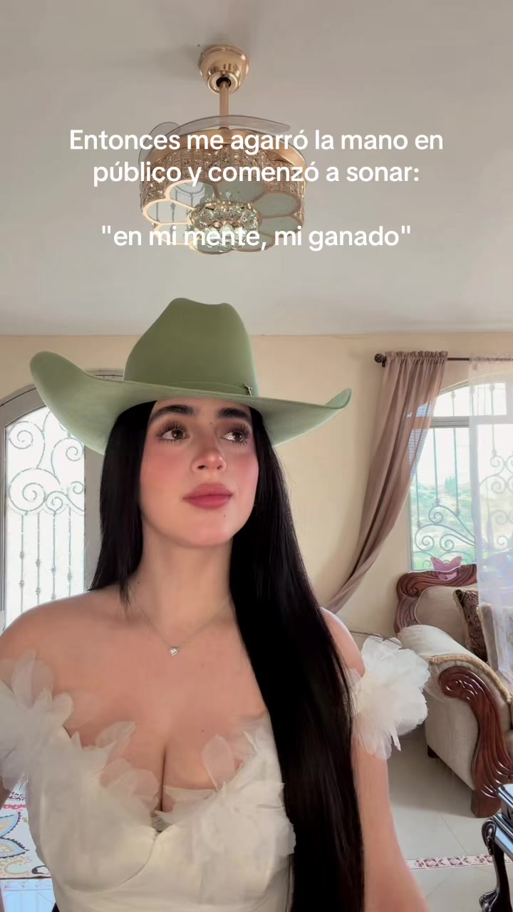 @𝑁𝑎𝑡𝑎𝑙𝑖𝑒