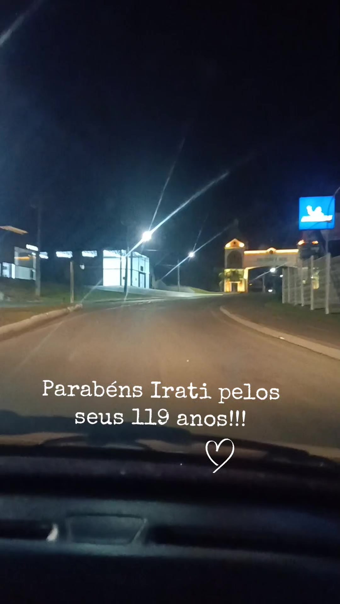 @Andréia