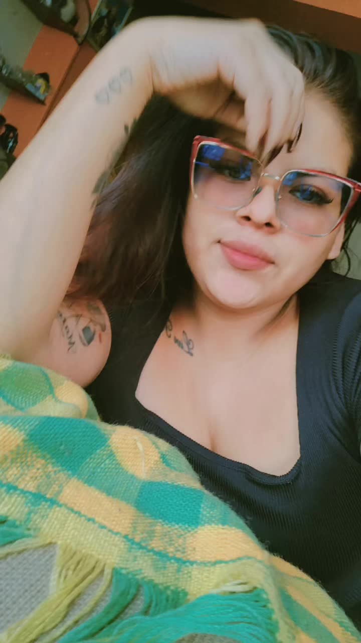 @✨🦋Yesi Salinas🦋✨