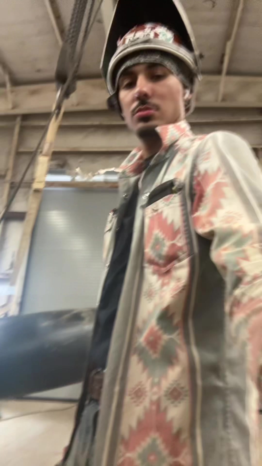 @๐๐๐ฅ๐ฅ๐๐๐จ ๐๐ ๐ก๐๐ซโ