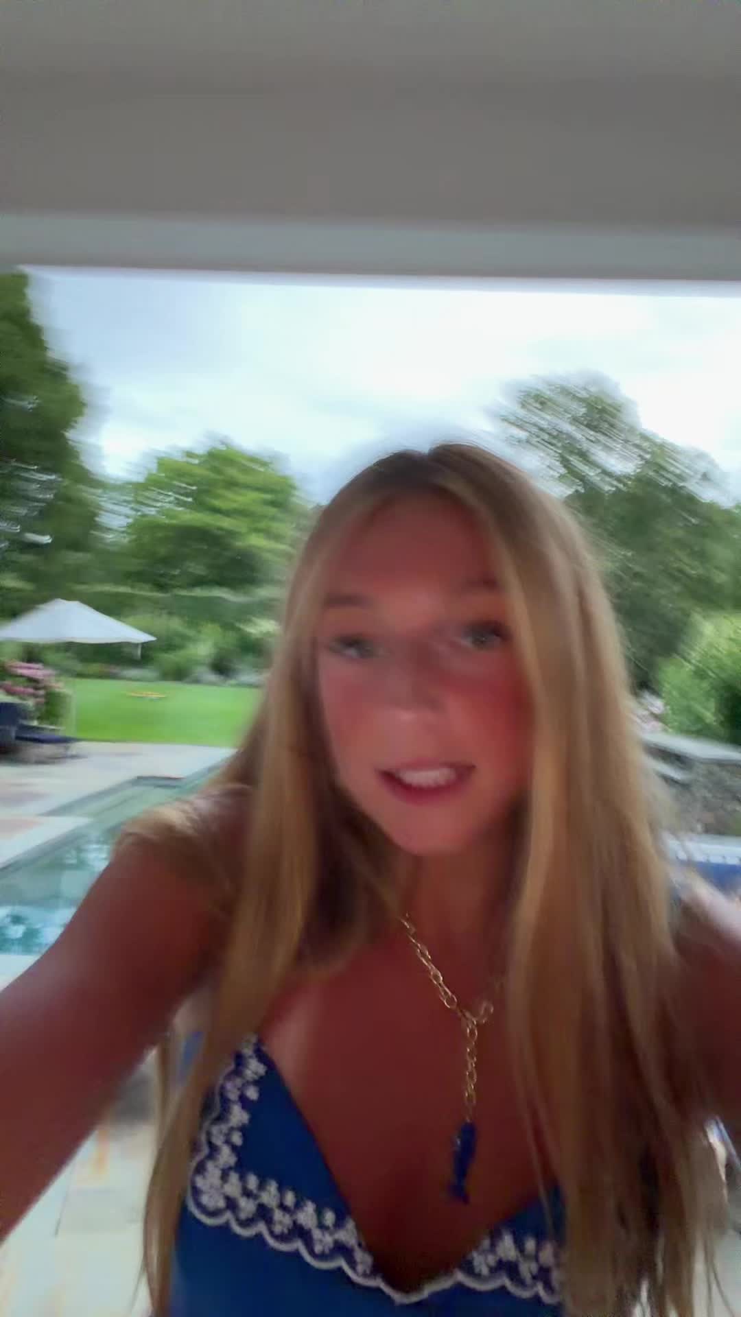 @LIV