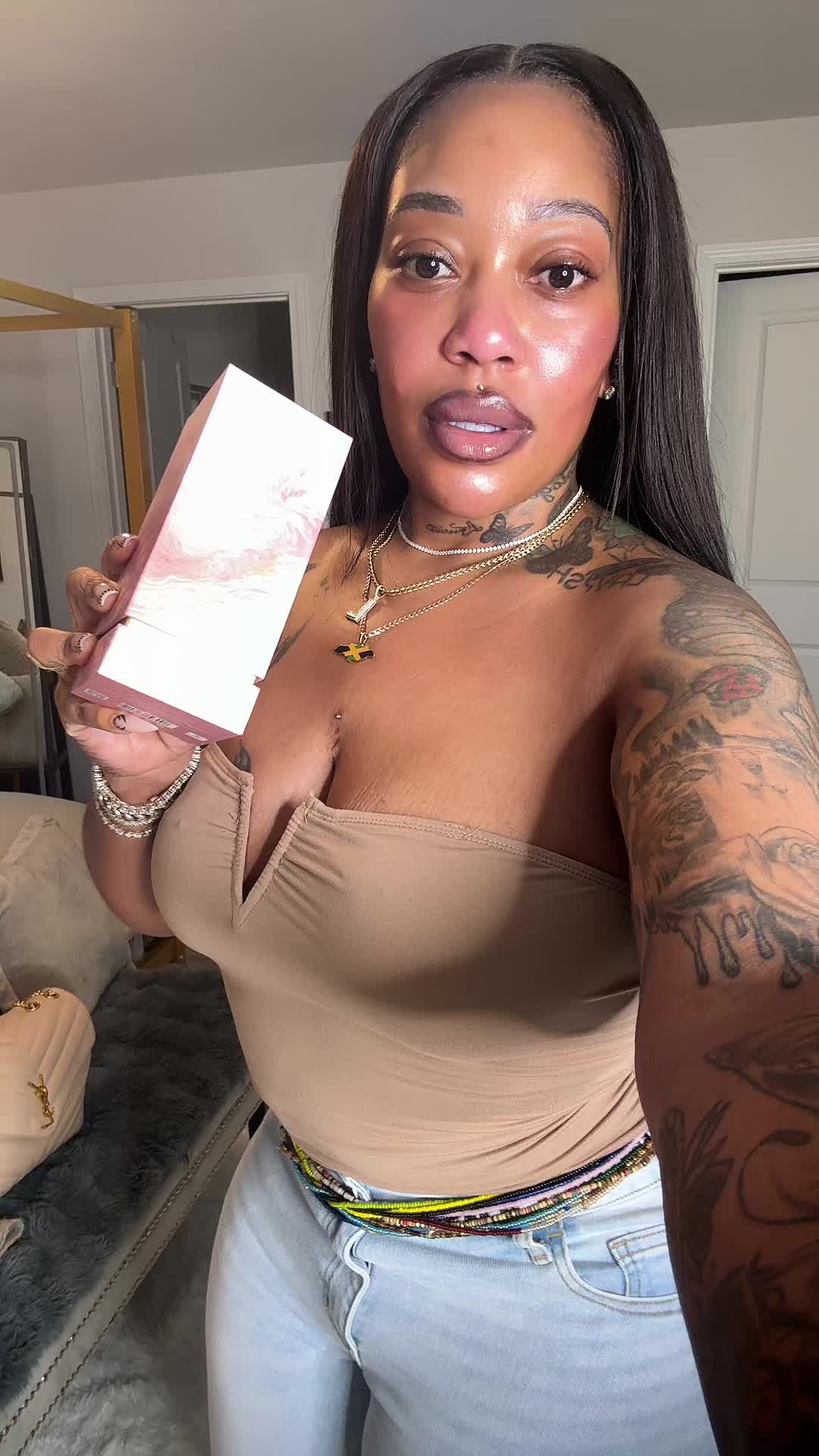 @Legendarylavv