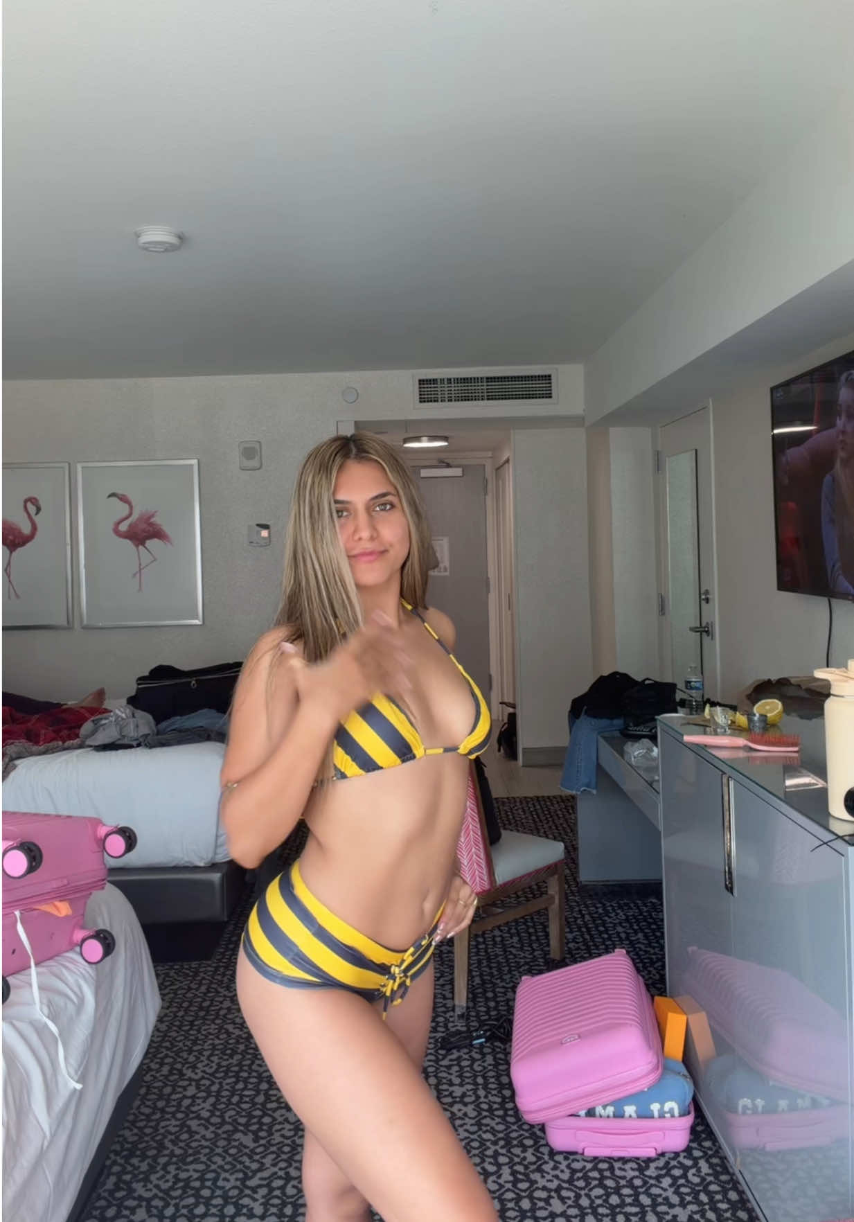 @💖🧁💕💗😜🌸🍭💘