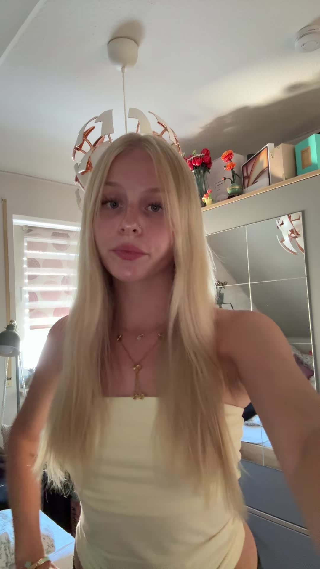 @𝐍𝐞𝐥𝐞