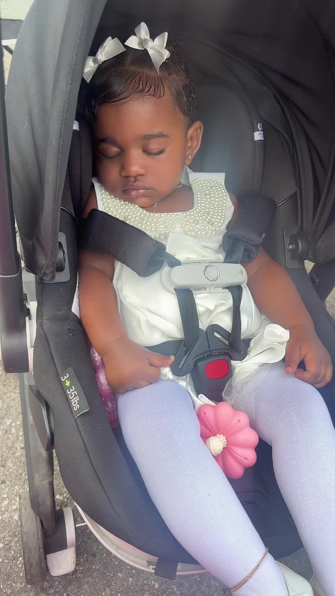 @Baby_Evelyn🧸🎀