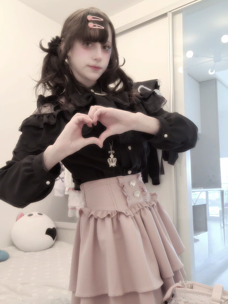 @૮꒰ྀི lessie ꒱ྀིა
