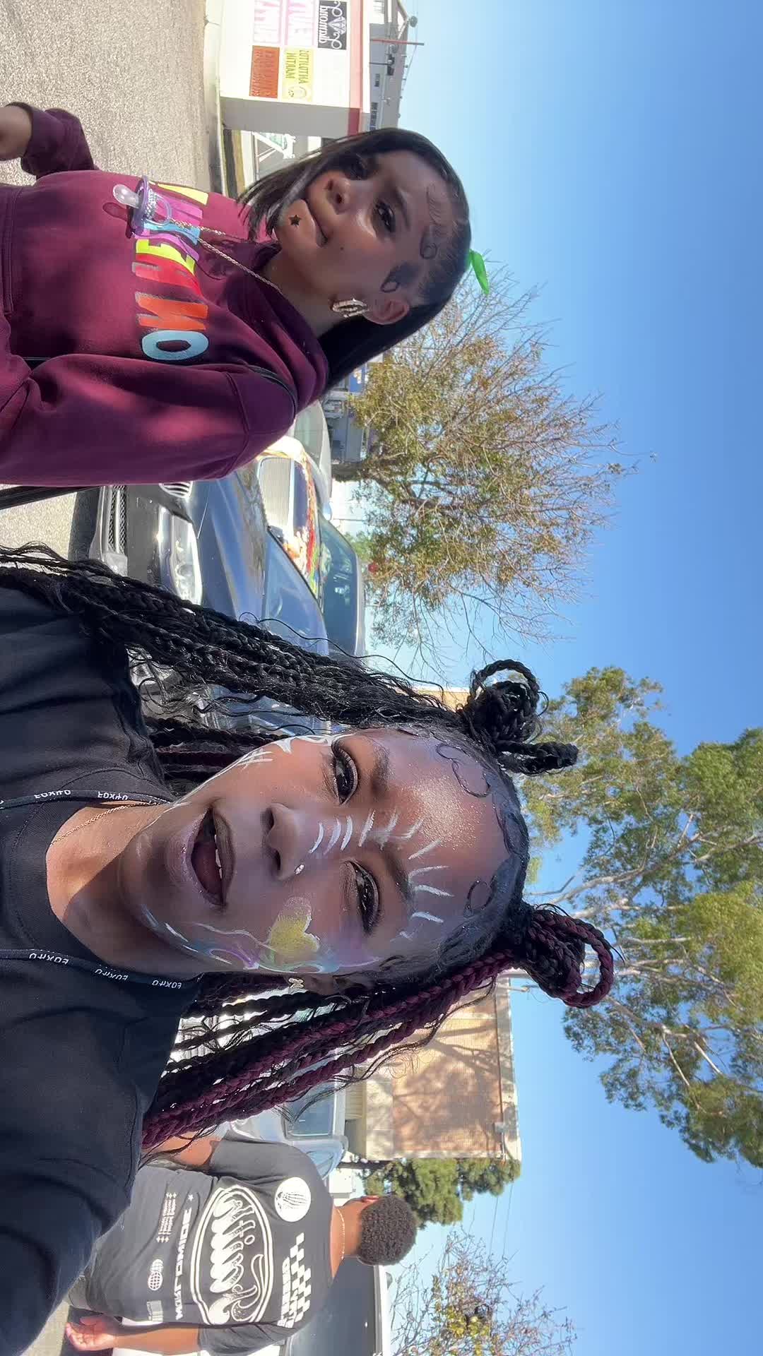 @iiilovveeehundosssss