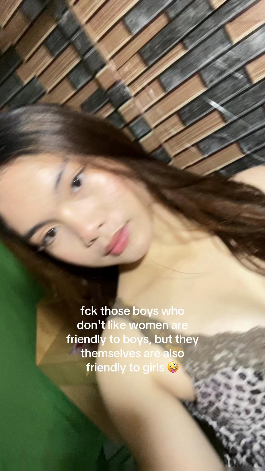 @Cha_1811