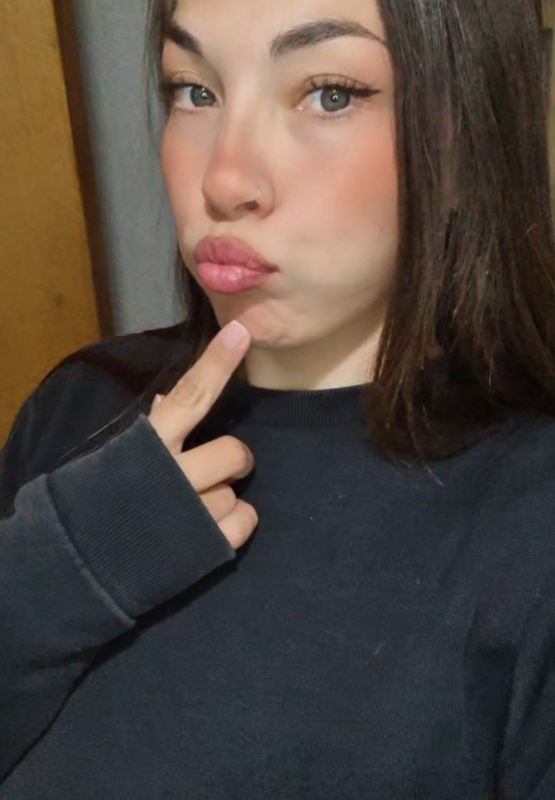 @Mu&ntilde;eca