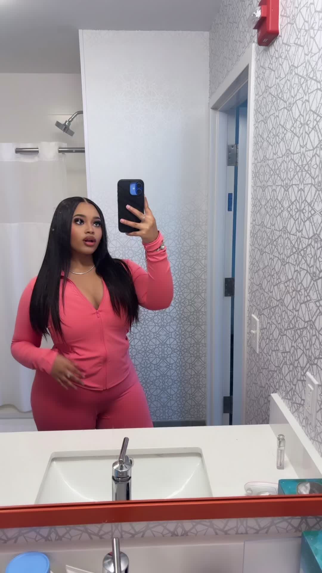 @jayla <3