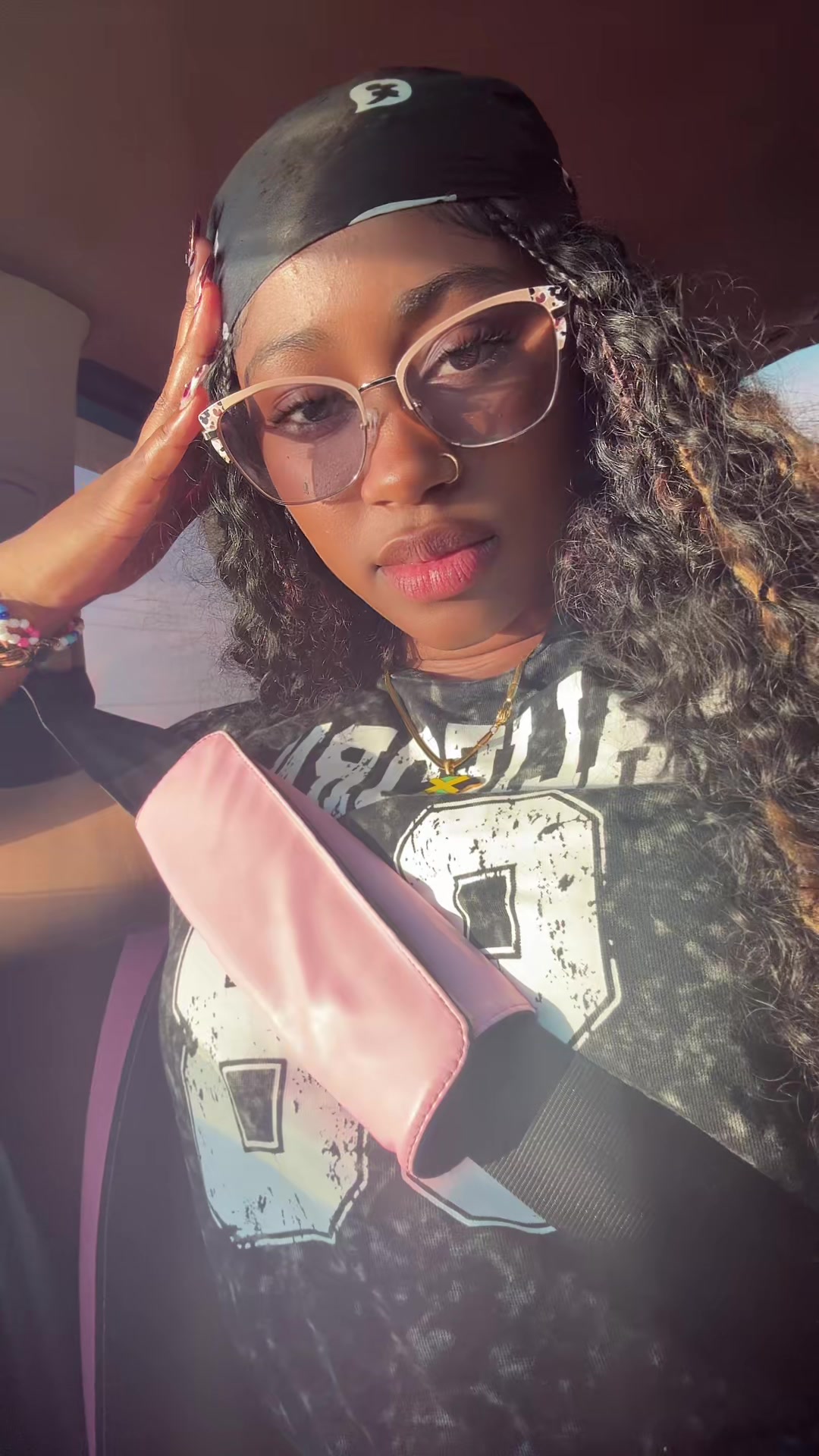 @_.Indianna🇯🇲