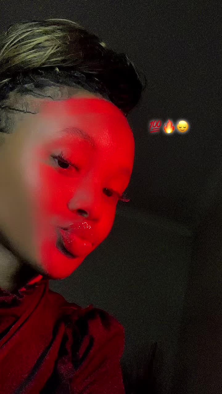 @Tshiamo🤍