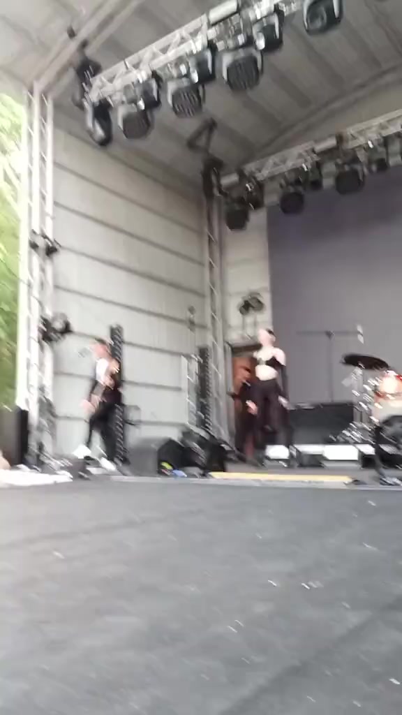 @Иннуська