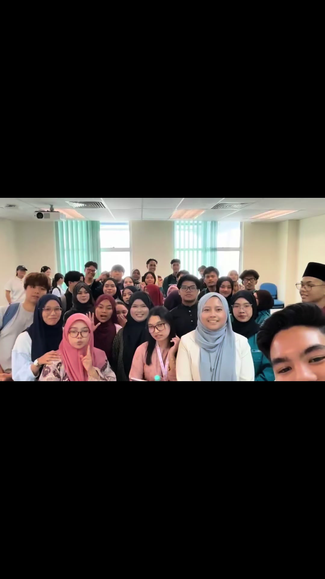 @Dr. Ija Isa