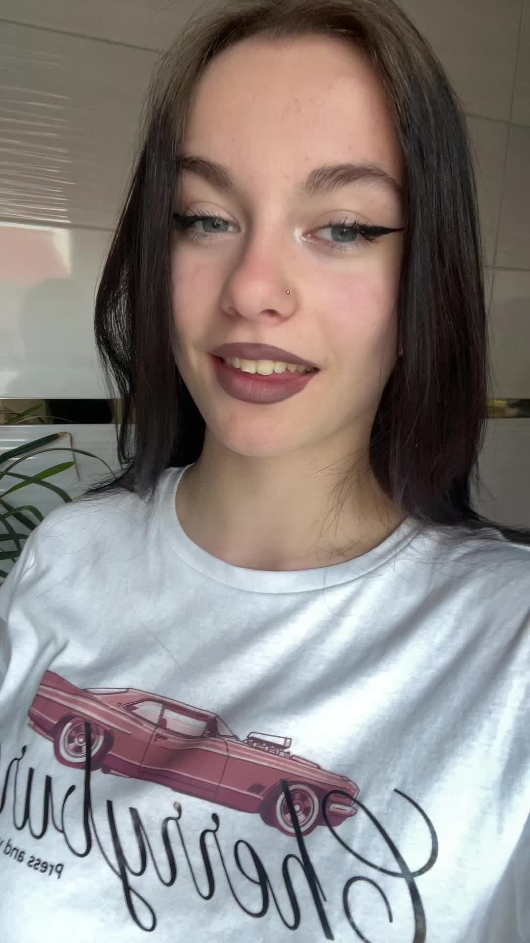 @<3