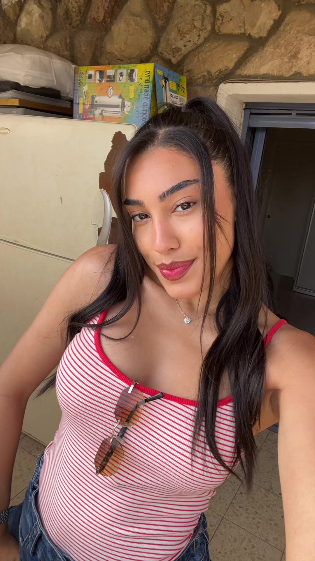@shani_d12
