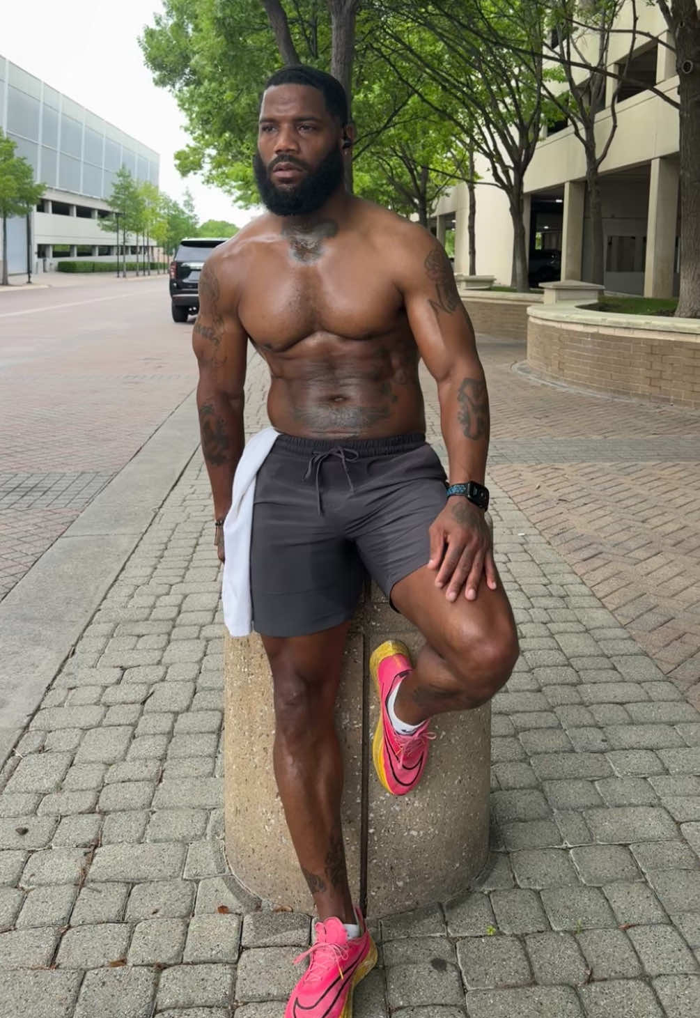 @Joebrownfit24