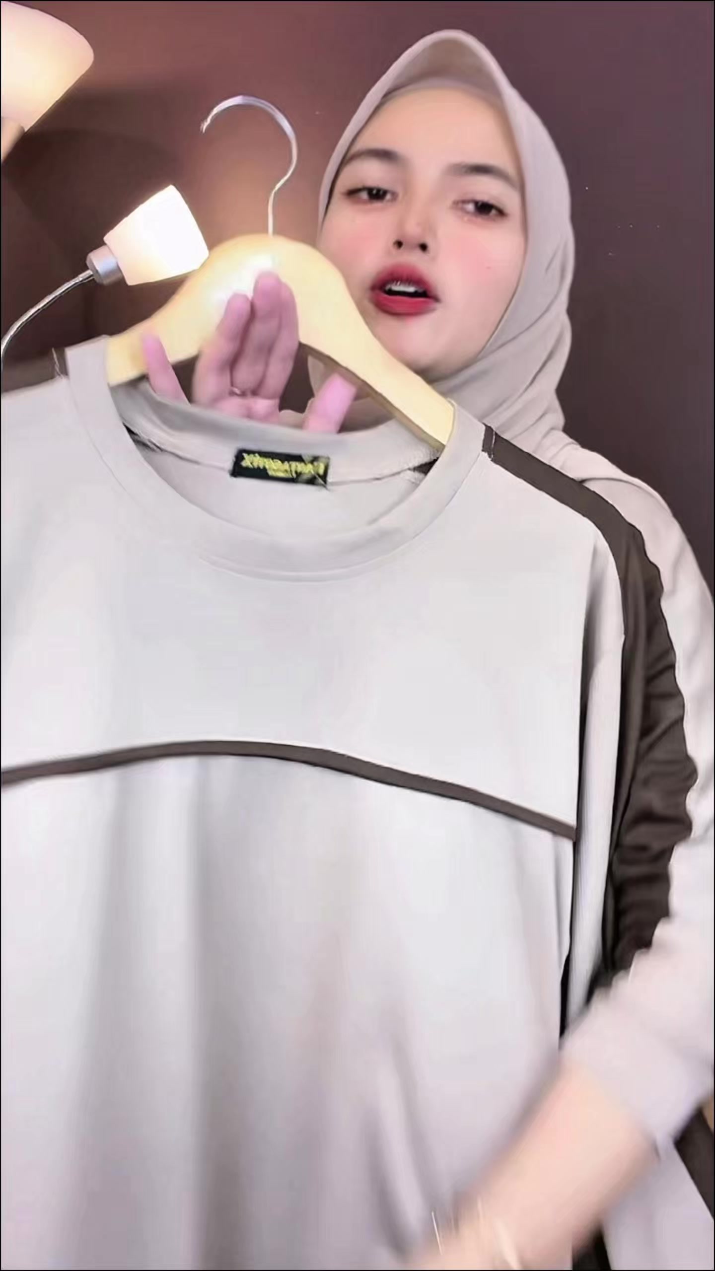 @nailakharisma4